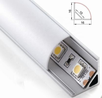 Γραμμικός φραγμός SMD2835 2700K Dotless λουρίδων φωτισμού των σκληρών οδηγήσεων αργιλίου για το γραφείο