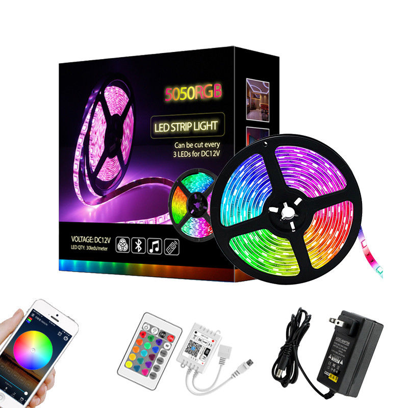 Η μουσική ελαφρύ IP65 RGB 5050 ελαφριών καθορισμένων οδηγήσεων ταινιών έξυπνων στεγανοποιεί την εγχώρια διακόσμηση 5M